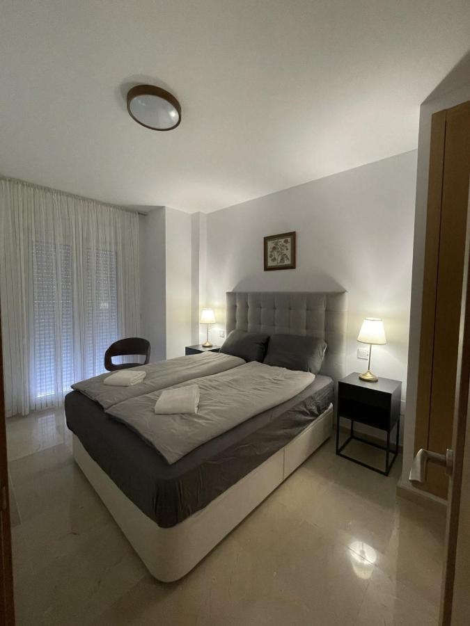 Casa Rosa Nova Apartamento Marbella Exterior foto